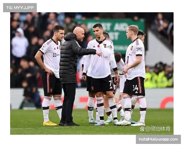 曼联对阵阿斯顿维拉赛后 腾哈赫点评球队防守转型 曼联对阵阿斯顿维拉赛后 腾哈赫点评球队防守转型